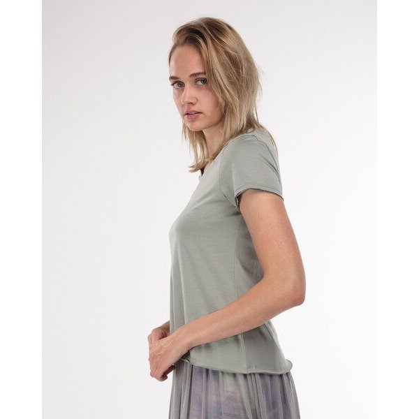 Alma & Lovis Shirt aus Bio-Baumwolle | V-Neck Shirt