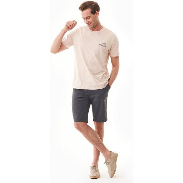 ORGANICATION Slim-Fit Chino-Shorts aus Bio-Baumwolle