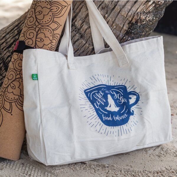 Divasya Shopper-Bag aus Biobaumwolle mit Yogamotiven