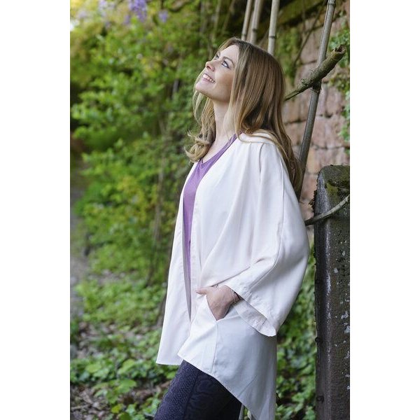 YogiLiebe Yoga Kimono "Cali" handgenäht aus LENZING ECOVERO