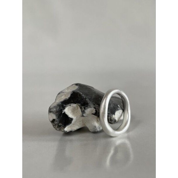 noemvri fashion label Ring Katie