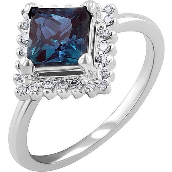 Eppi Ring mit Alexandrit und Lab Grown Diamanten Guerra