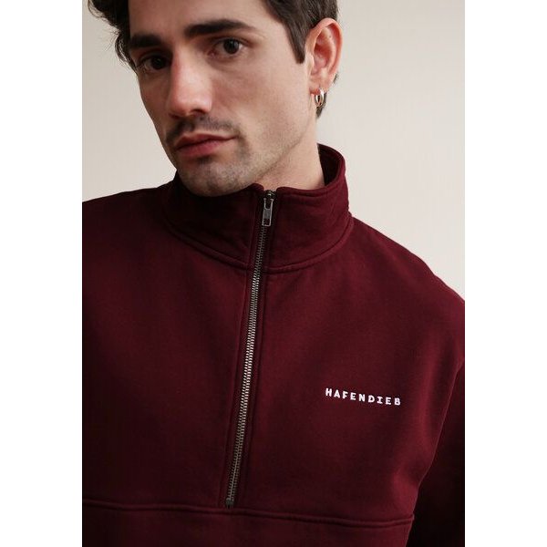 HAFENDIEB LOGO STICK TROYER SWEATER