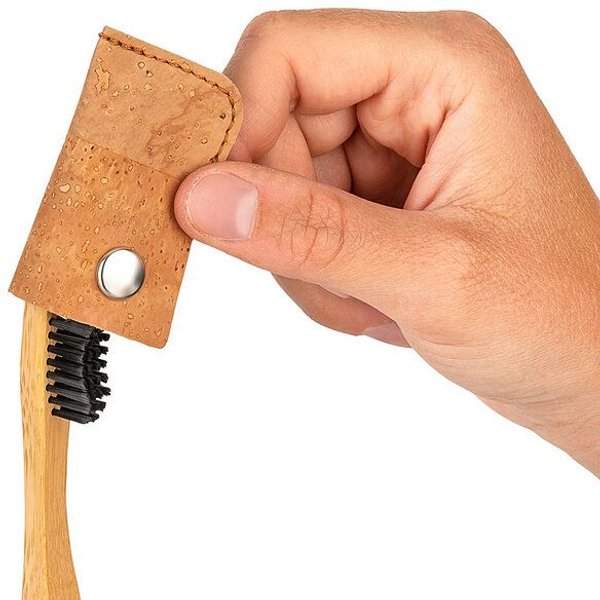 Kork-Deko Schutzhülle für Zahnbürste aus Korkstoff mit Druckknopf als Verschluss