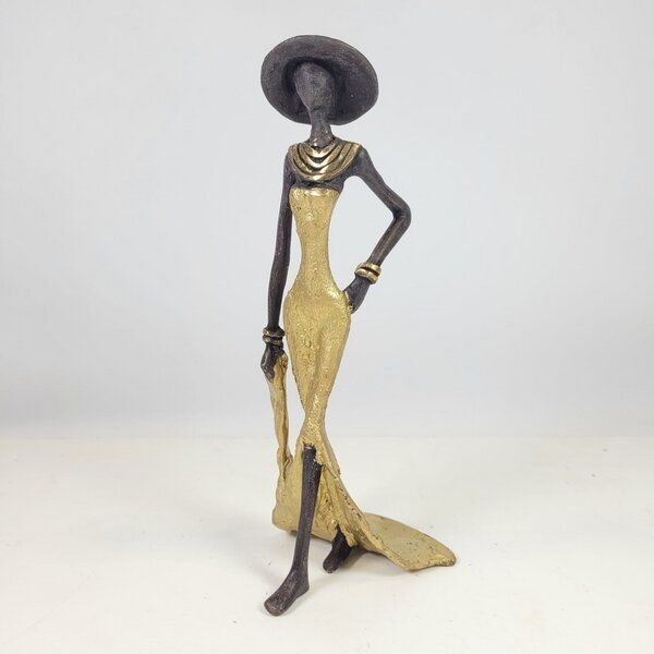 Moogoo Creative Africa Bronze-Skulptur "Femme élégante avec chapeau" by Soré
