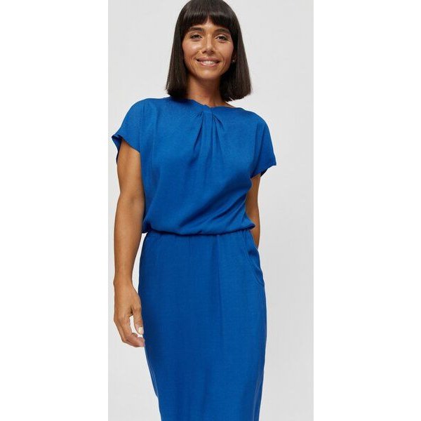 AYANI Amy | Midikleid mit Bleistiftrock und Ausschnittdetail