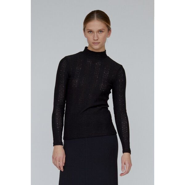 Basic Apparel Rollkragenshirt SUVI mit feinem Lochmuster