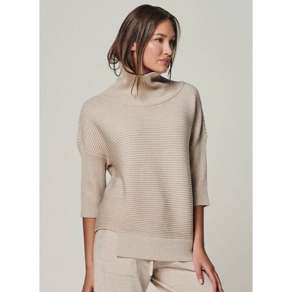 YOU LOOK PERFECT 100% Merino asymmetrischer Rollkragen-Strickpullover "Bailey"