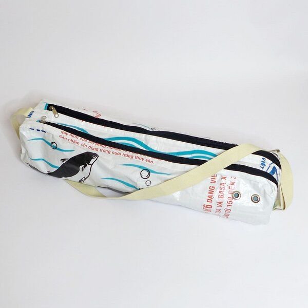 REFISHED fair fashion YOGA LOVE | Upcycelte Yogatasche