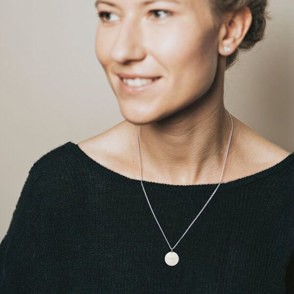 ChristinaPauls Slow jewellery Sternzeichen Anhänger Stier in Silber, Gold, Rosegold und Schwarz