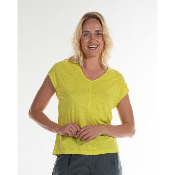 Alma & Lovis Legeres V-Shirt aus leichter Bio-Baumwolle / EcoVero | Flamé V
