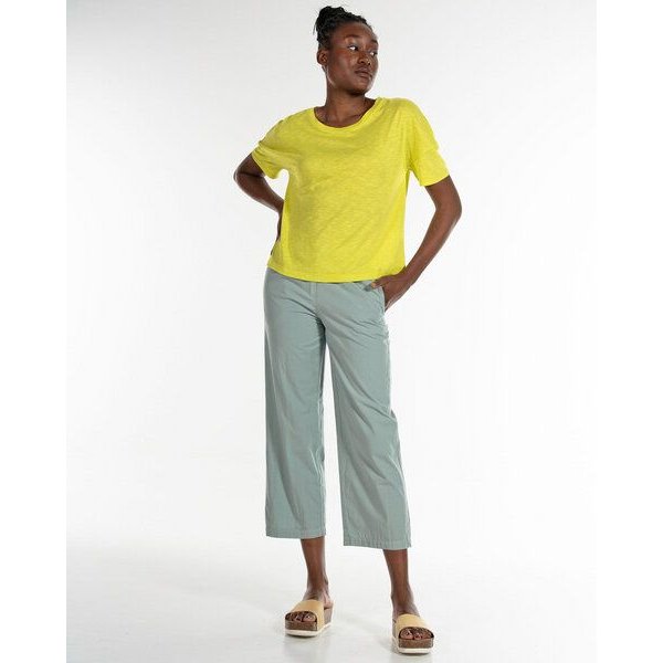 Alma & Lovis Lässiges Shirt aus leichter Bio-Baumwolle / EcoVero | Flame T