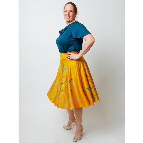 Peaces.bio - handbedruckte Biomode Tellerrock Federkleid