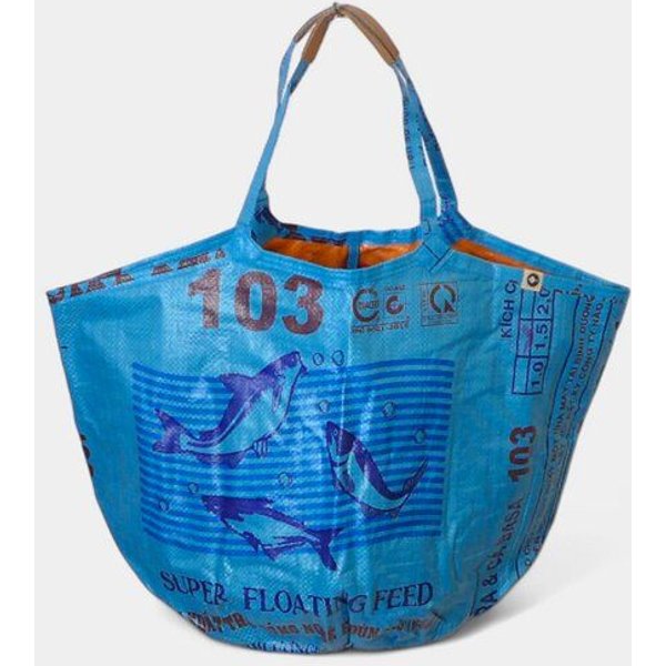 REFISHED fair fashion Tasche 'SOULMATE' - upcycelte Fischfuttersäcke