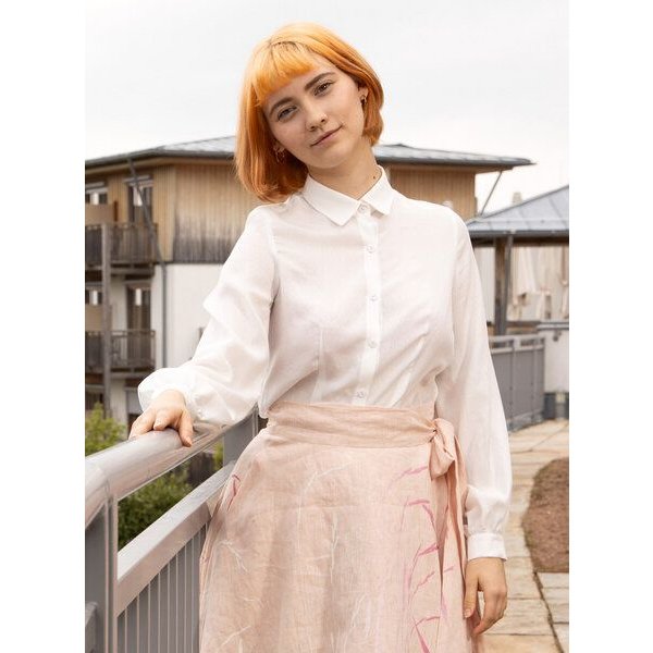 Peaces.bio - handbedruckte Biomode Business Bluse Ecovero(TM)