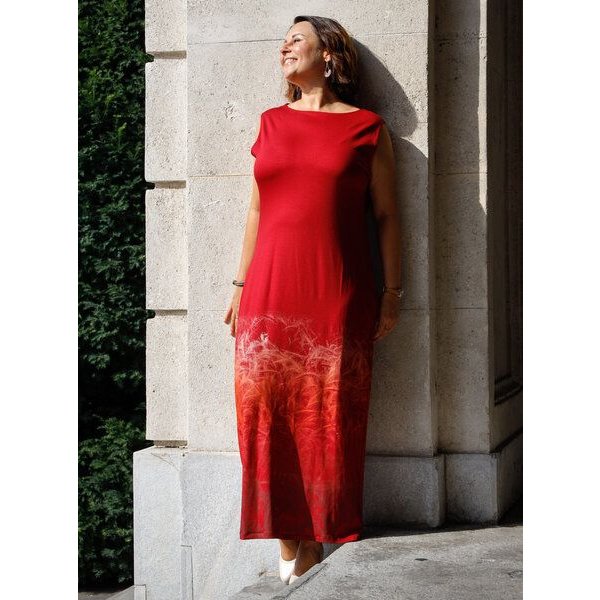 Peaces.bio - handbedruckte Biomode Wasserfallkleid "Das Gold der Erde" in Rot