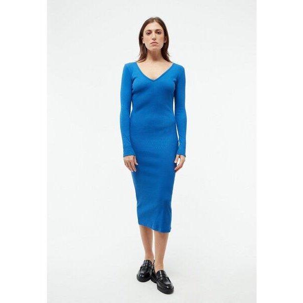 Givn Berlin Geripptes Kleid GBCORINNA slim Fit aus Bio-Baumwolle