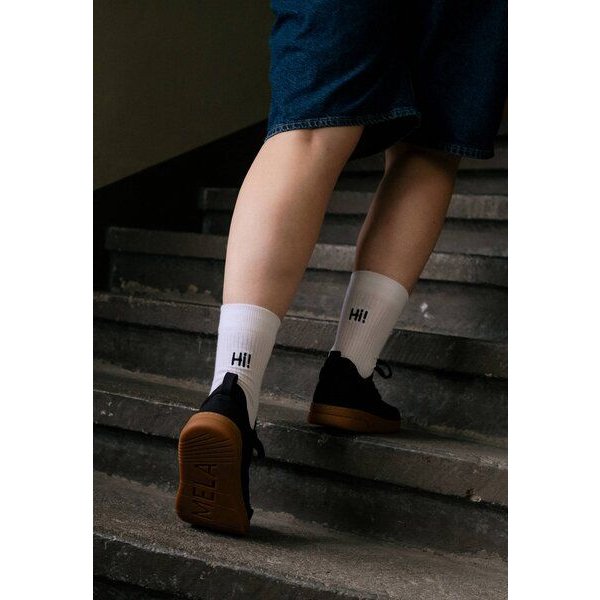 MELA Gerippte Socken Stickerei 1 Paar