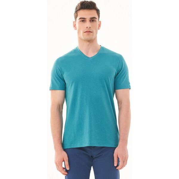 ORGANICATION Basic T-Shirt aus Bio-Baumwolle mit V-Ausschnitt