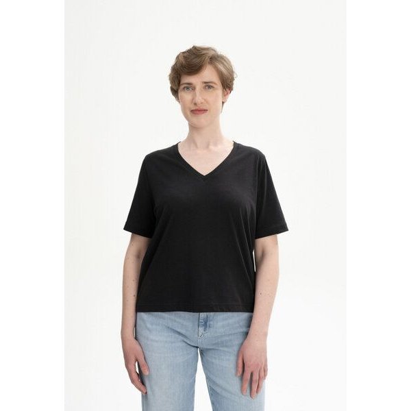 MELA V-Neck T-Shirt Style ANKITA