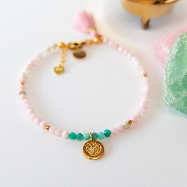 Divasya Armband Inner Soul - pinker Opal & vergoldeter Lotus Anhänger