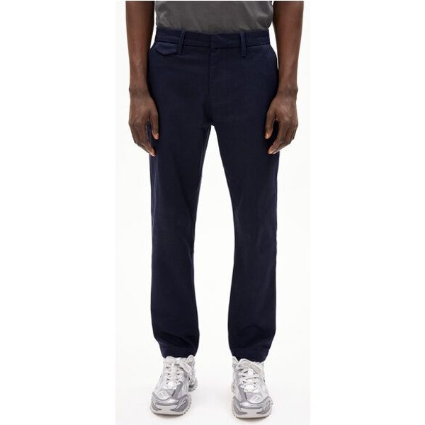 ARMEDANGELS ALVAARO PREMIUM - Herren Chino Hose aus Bio-Baumwoll Mix