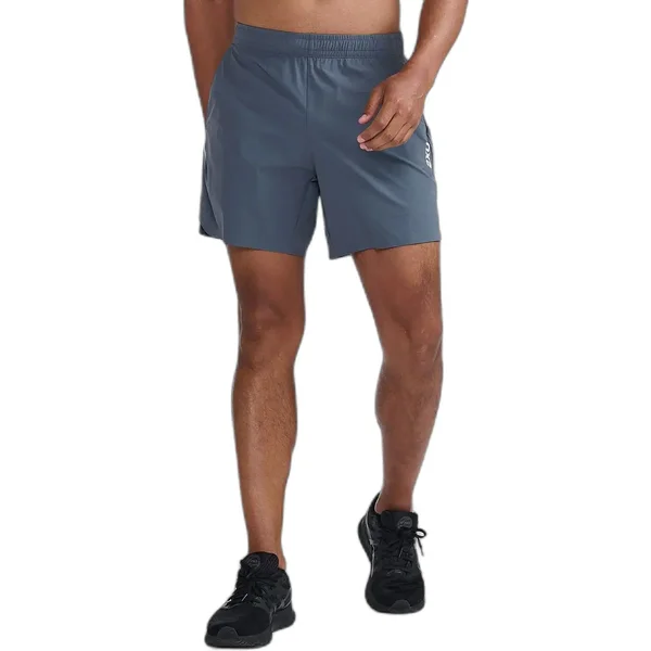 Pantalón corto 2XU Motion 6"