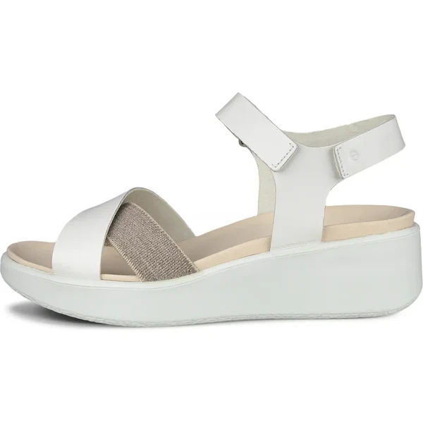 Kreuzriemen Ledersandalen für Damen Ecco Flowt