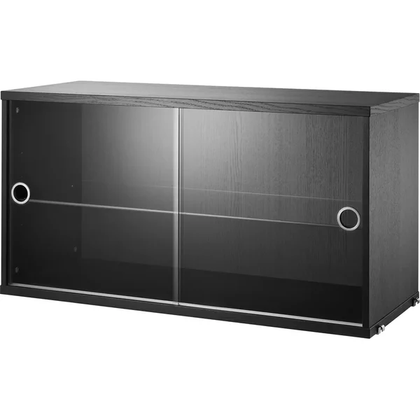 String - Vitrinenschrank mit Schiebetüren in Glas 78 x 30 cm, Esche schwarz gebeizt String Furniture Vitrinenschrank mit Schiebetüren in Glas 78 x