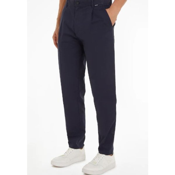 Calvin Klein Pantaloni Modern Twill Tapered Pleat Pants-image
