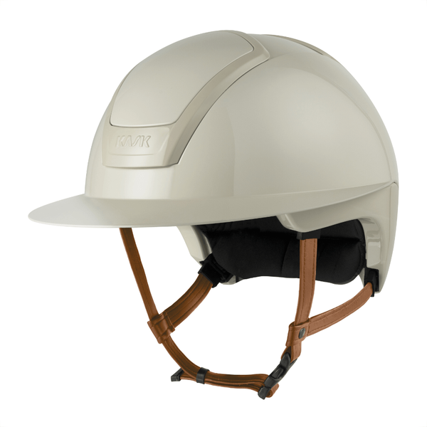 KASK NEMESI Wide Peak SHINE Reithelm mit beigem Kinnriemen - silk beige, Größe 54