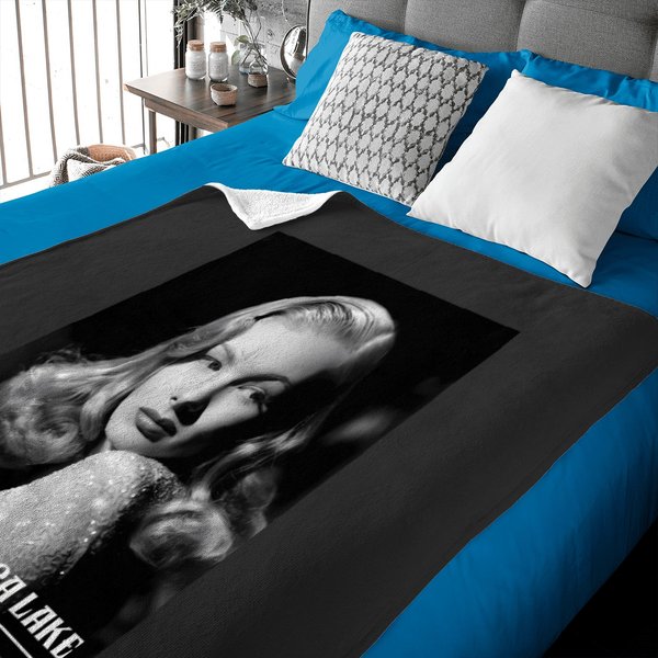 1213 Veronica Lake Baby Blankets-image
