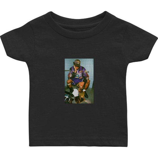 Kobe Bryant Mamba Baby T Shirts Iconic Trophy Photo-image