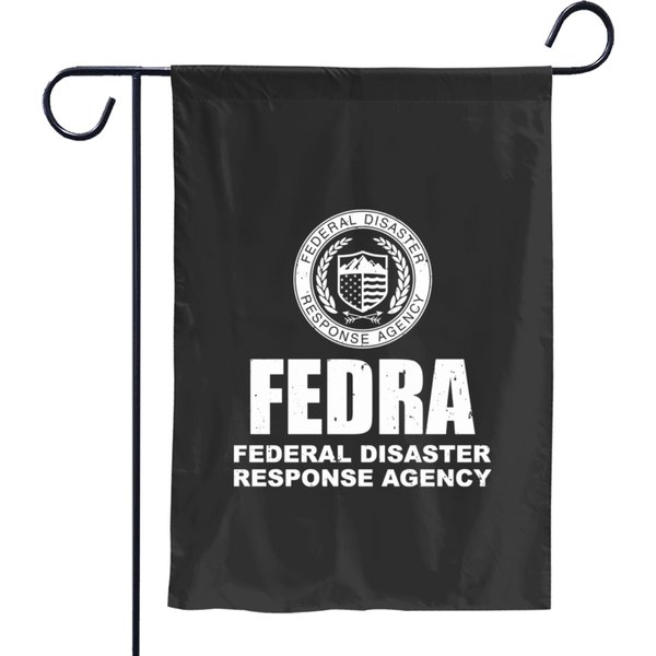 Fedra Vertical Shirt Essential Garden Flags
