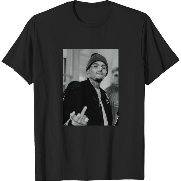 Graphic Tee Of Chris Brown 11 11-image