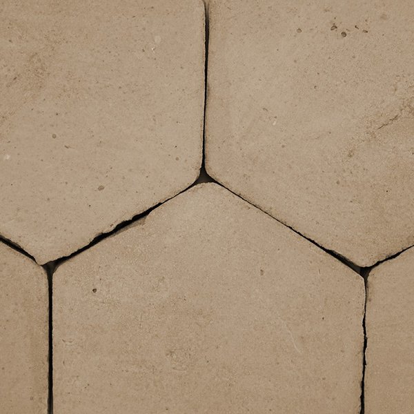 Handgefertigte Terrakotta Chroma Natur Hexagono 10 | Ceramic Connection