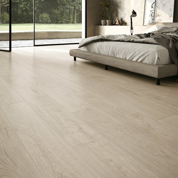 Fliese in Holzoptik Napa Light Texturiert und matt 23 x 120 cm
