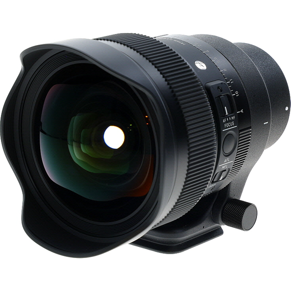 Sigma 14mm f/1.4 DG DN A (Art) Full-Frame Autofocus Lens