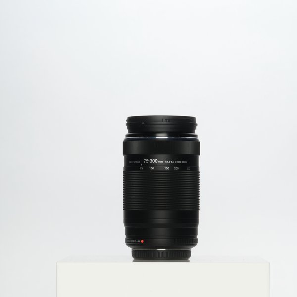 OM SYSTEM 75-300mm f/4.8-6.7 M.Zuiko Digital II ED MSC Autofocus Lens