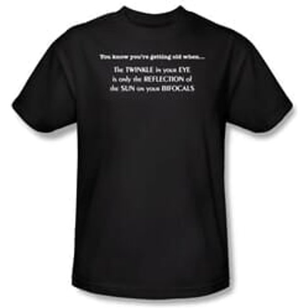Getting Old T-shirt Reflection of Sun on Bifocals Black Tee
