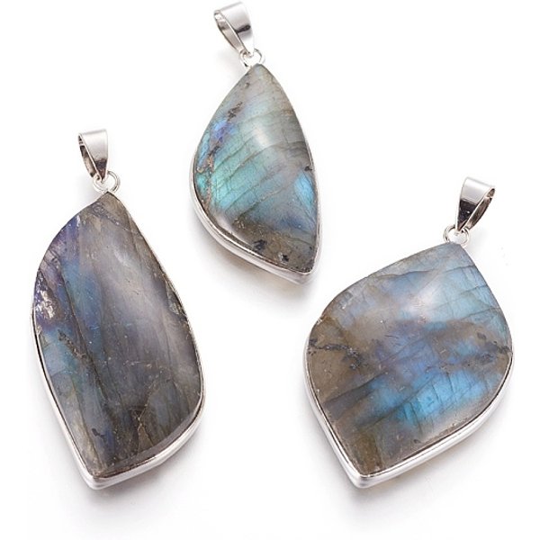 Natural Labradorite Pendants, with Brass Findings, Leaf, Platinum, 42.5-51x18.5-28x7-8mm, Hole: 4.5x8mm