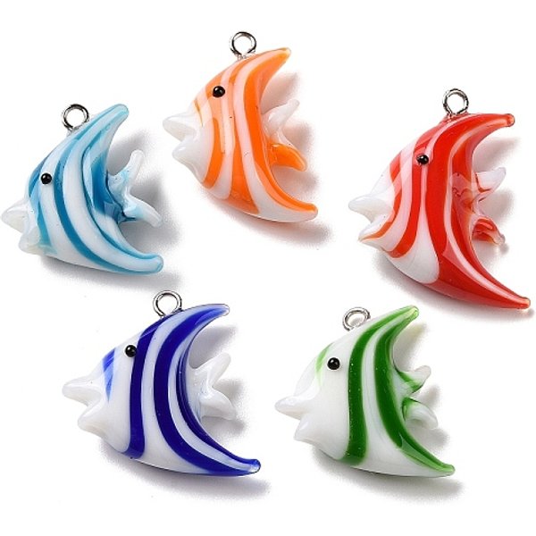 Pendente murano fatto a mano , con anello in ottone e reperto in acrilico, pesce, colore misto, 25x16.5x9mm, Foro: 1.5 mm