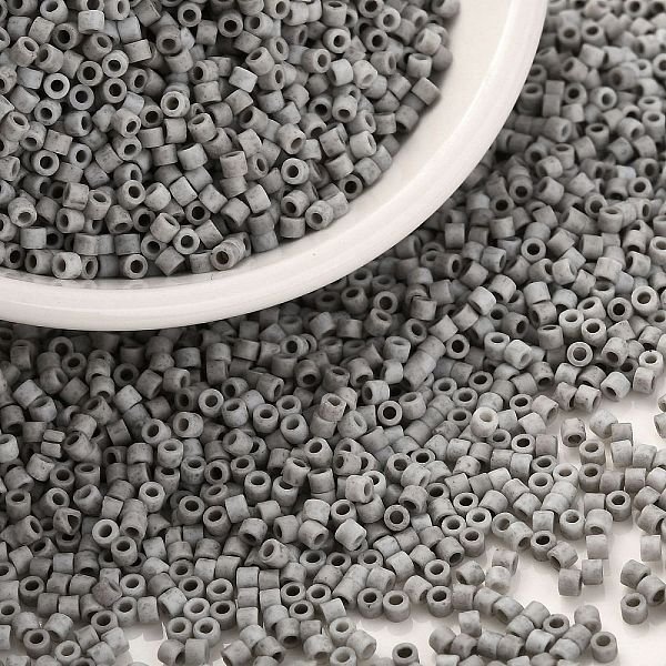 ZylinderföRmige Saatperlen, Gefrosteten Farben, Einheitliche GrößE, Grau, 2X1.3-1.5 Mm, Bohrung: 0.8-1 Mm, Ca. 888 Stk. / 10 G-image
