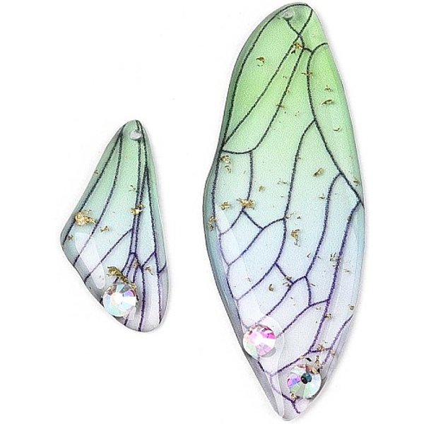 Ciondoli a forma di ali di farfalla in resina epossidica, con strass e lamina d'oro, verde chiaro, 49x18x2-3mm, Foro: 1.2 mm, ali piccole: 25x11x3 mm