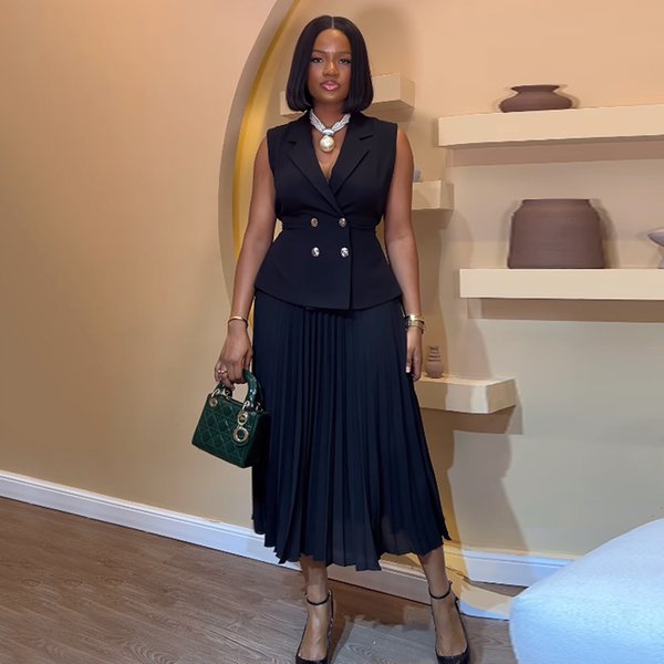 Women's Clothing Temperament Suit Collar Vest Top Pleated Skirt Casual Suit