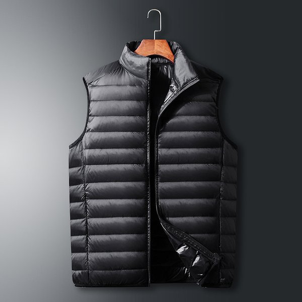 New autumn and winter light down jacket men's vest short fashion versatile winter clothing men's lightweight stand-up collar vest wholesale