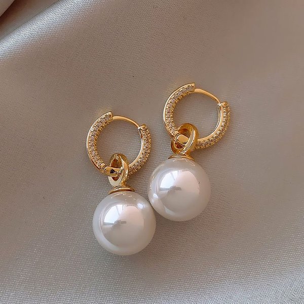 Fashionable versatile pearl earrings, a two on style light luxury simple and exquisite earring 1519