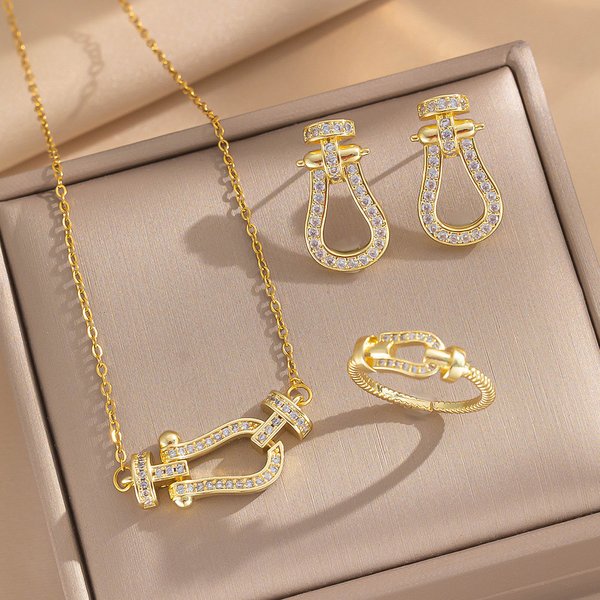 Set Of European And American Foreign Trade Hot-Selling Horseshoe Buckle Necklaces For Women, Versatile Micro-Inlaid-image