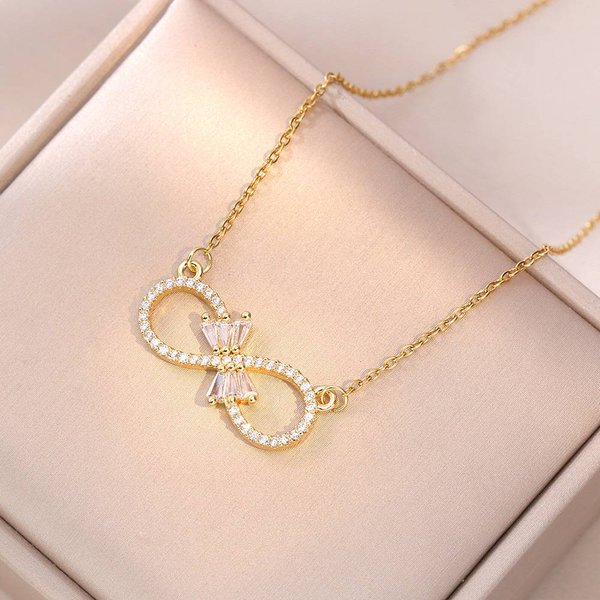 Simple And Fashionable Personality 8 Shaped Heart Micro Inlaid Zircon Versatile Temperament Women's Necklace Valentine's Day Gift-image