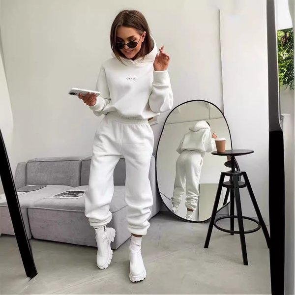 Women's Fleece Hooded Sweatshirt & Casual Trousers Set – Cozy Knit Two-Piece Outfit (White/Black/Khaki, S-XL)